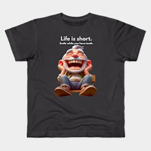 Smile - Life is short Kids T-Shirt